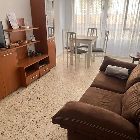 Uroczy Apartament Przy Playa De Los Locos Torrevieja Exteriér fotografie